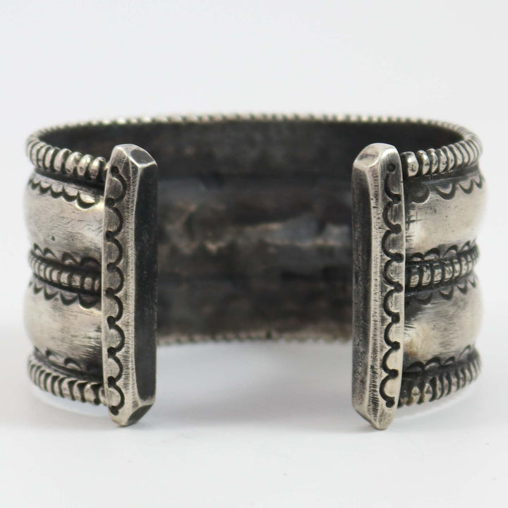 Kingman Turquoise Cuff by Jock Favour - Garland's