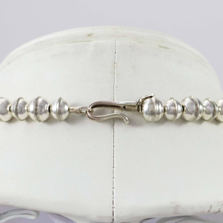 Navajo Pearl Necklace by Jaden Chischillie - Garland's