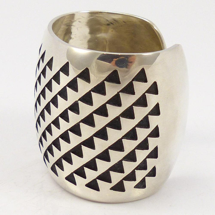 Trickling Water Cuff by Anderson Koinva - Garland's