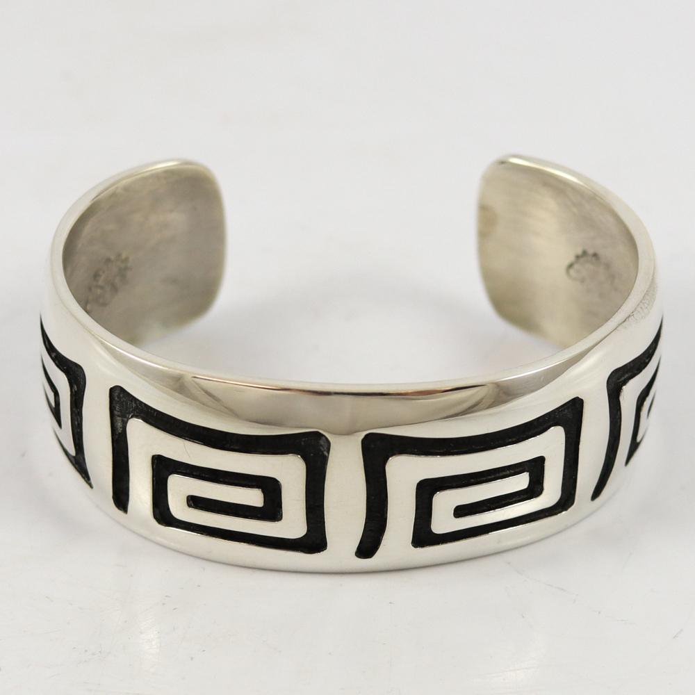 Water Ripple Cuff by Anderson Koinva - Garland's